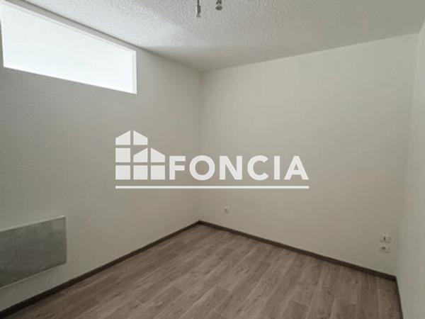 Location Appartement 2 pièces 38.1 m² - 36 RUE DE LA LIBERATION Bourgoin Jallieu 38300