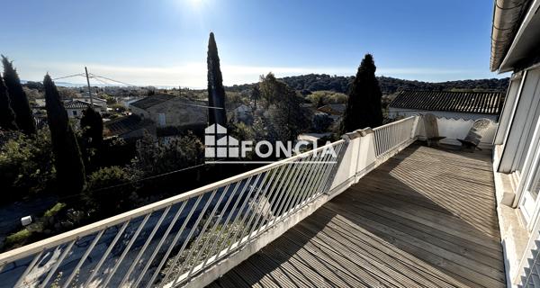 À vendre Maison 6 pièces 153.8 m² - Bormes-les-mimosas 83230