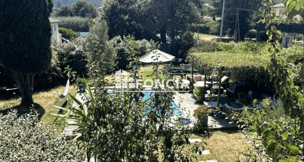 À vendre Maison 6 pièces 153.8 m² - Bormes-les-mimosas 83230