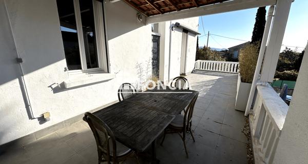 À vendre Maison 6 pièces 153.8 m² - Bormes-les-mimosas 83230