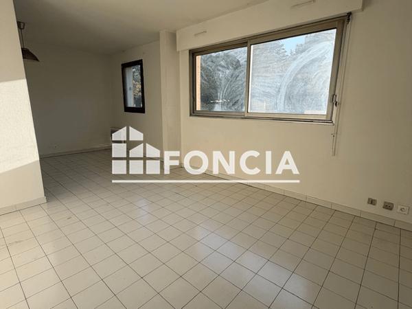 Location Studio 32.05 m² - 3 RUE HUGO ELY Aix-en-provence 13100