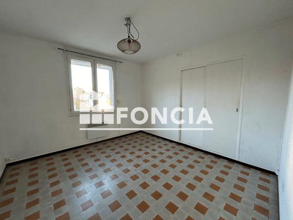 Location Appartement 3 pièces 54.9 m² - 17 BD CHARPENTIER Marseille 13003