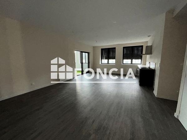 Location Appartement 3 pièces 81.92 m² - 4 RUE DU COTEAU Boen Sur Lignon 42130