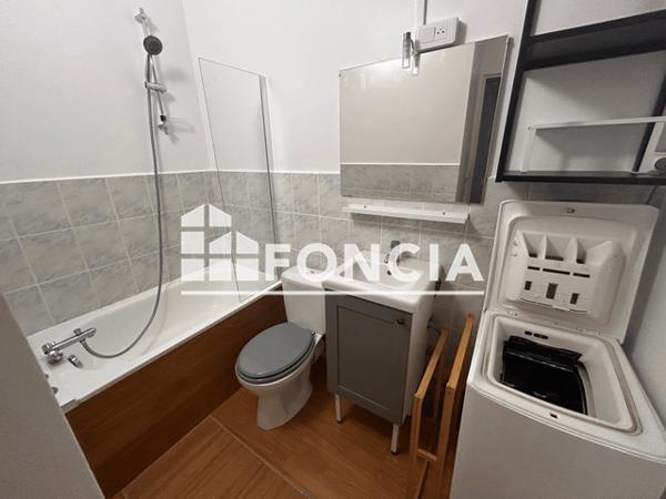 Location Appartement meublé 3 pièces 54.55 m² - AVENUE JEAN COMPADIEU Marseille 13012