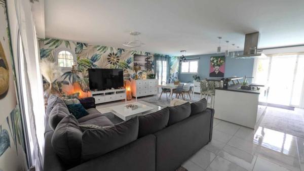 Maison à vendre 6 pièces de 114 m²