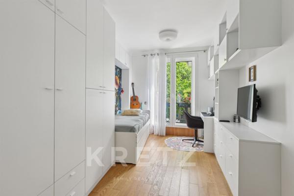 Appartement Haussmannien entièrement rénové