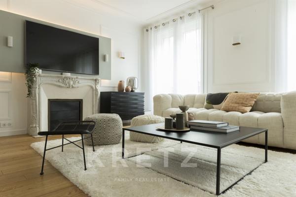 Appartement Haussmannien entièrement rénové