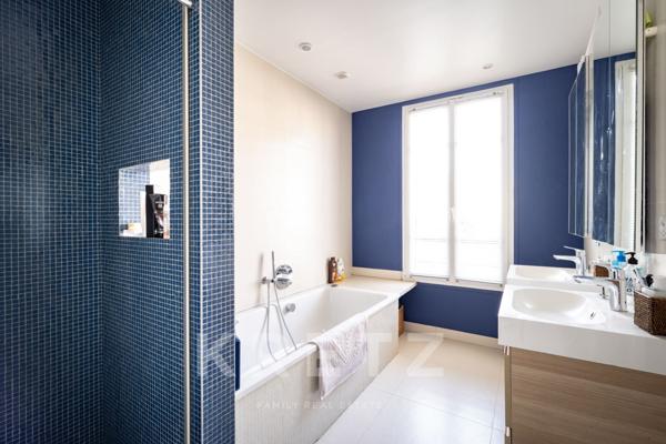 Maison avec jardin en plein centre d'Asnières