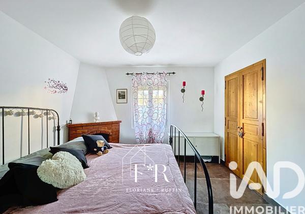 Maison à vendre 6 pièces 170 m² Morières-lès-Avignon