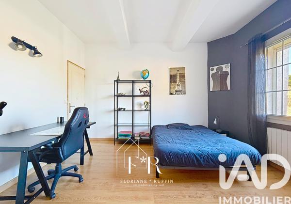 Maison à vendre 6 pièces 170 m² Morières-lès-Avignon