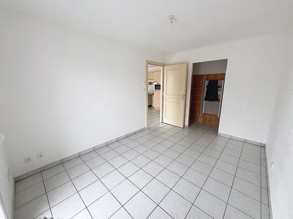 APPARTEMENT GOLBEY - 2 pièces - 41.66m2