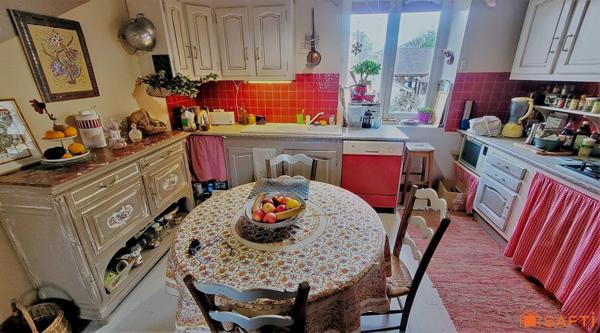 Maison de caractère dans 1 charmant village lotois