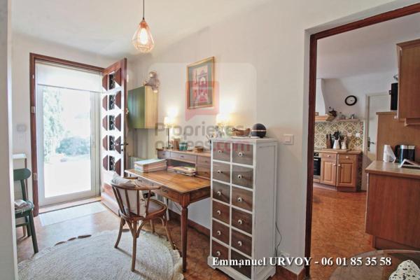 A VENDRE - 13890 MOURIES - Maison de plain-pied 113 m² avec garage et jardin 1982 m²