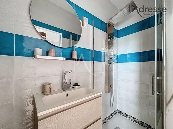 Suresnes Hyper Centre - Appartement 3 Pièces 59m² - Charme de l'ancien - Cave