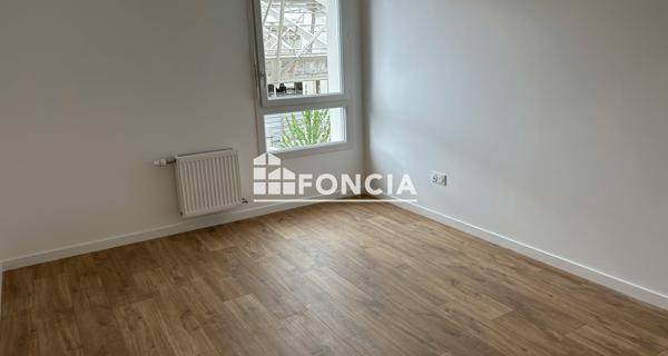 Location Appartement 3 pièces 59.51 m² - Clermont-ferrand 63100