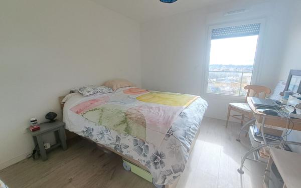 Appartement à vendre    3 pièces •  Royan