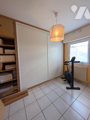 Appartement T5 - 4 chambres - Stationneemnt exté