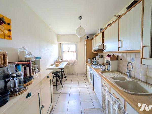 Appartement T5 - 4 chambres - Stationneemnt exté