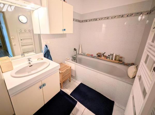 Appartement T5 - 4 chambres - Stationneemnt exté