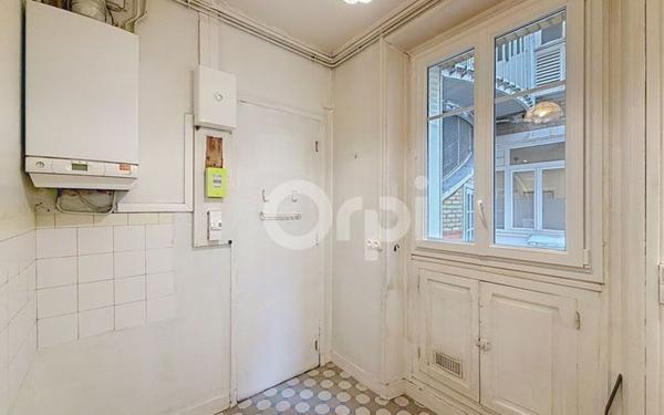 Appartement à vendre    2 pièces • 46,05 m2 Paris 15