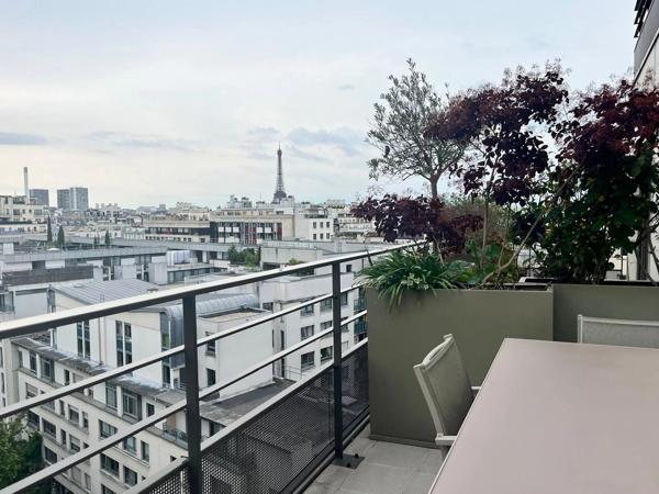 Location                                                      Appartement
                        
                     1 pièces                      25 m2                     à Paris 15