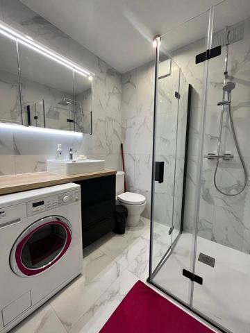 Location                                                      Appartement
                        
                     1 pièces                      25 m2                     à Paris 15