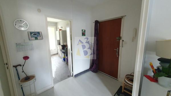 Vente appartement Soyaux (16800), 62.00m² avec 3 pièce(s) dont 2 chambre(s). Agence Allard Brimeaud