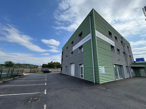 LOCAL COMMERCIAL 330 M² - ALBITECH