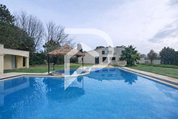 Maison 8 pièces 300 m2