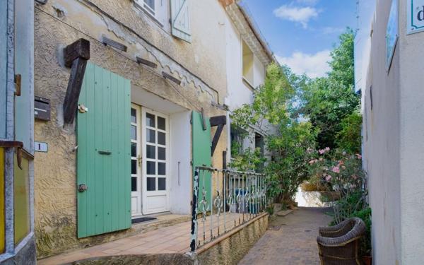 Maison à vendre    4 pièces •  Cabriès