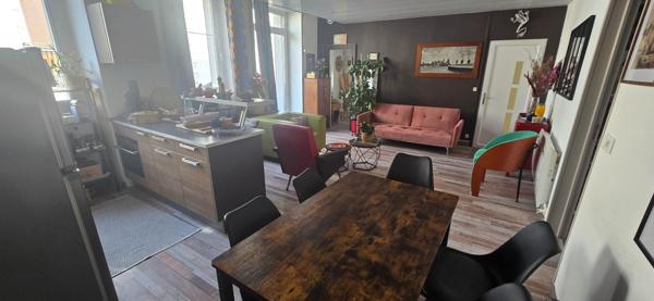 Grand T2 lumineux avec balcon