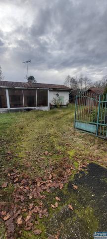 MAISON 93 M2 TERRAIN 2992 M2