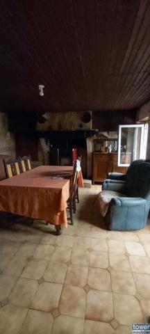 MAISON 93 M2 TERRAIN 2992 M2