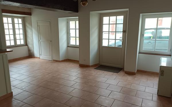 Maison à vendre    4 pièces •  Vivoin