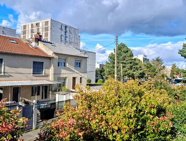 Bel appartement T3 ,59m2, moderne, lumineux et calme.