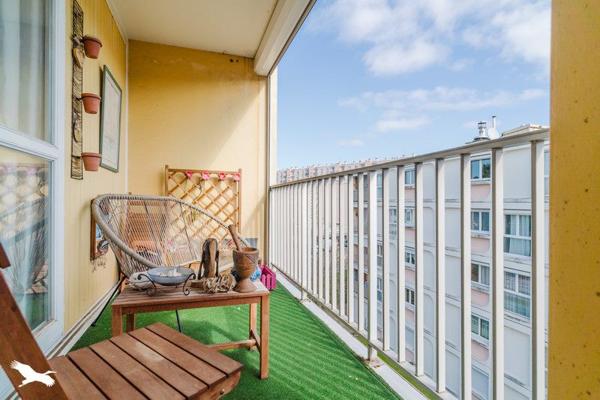 Appartement à vendre |                                       Décines-Charpieu |                                        3 pièces  |  67 m²