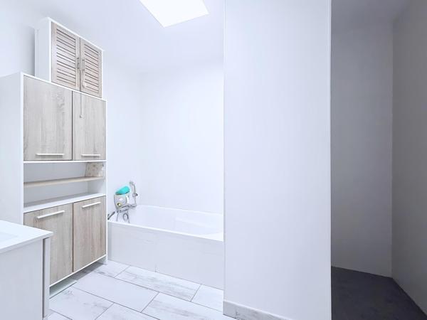 Le confort du plain-pied récent vous attend  !