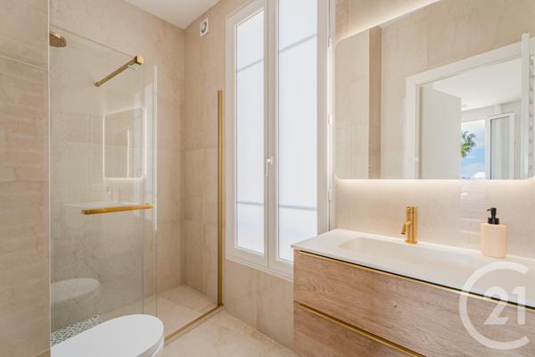 Appartement F3 à vendre  3 pièces - 74 m2 BEAULIEU SUR MER - 06