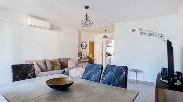 Bel Appartement T3 traversant de 65 m2 à Port-de-Bouc