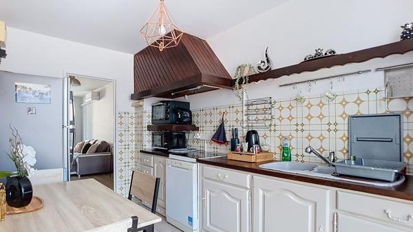 Bel Appartement T3 traversant de 65 m2 à Port-de-Bouc