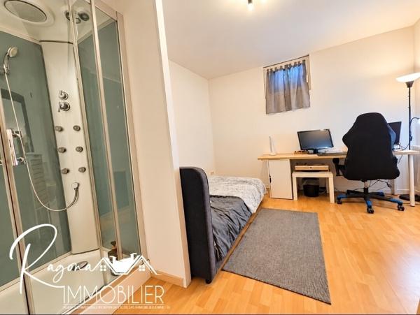 APPARTEMENT DE CARACTÈRE AUX VOLUMES RARES
