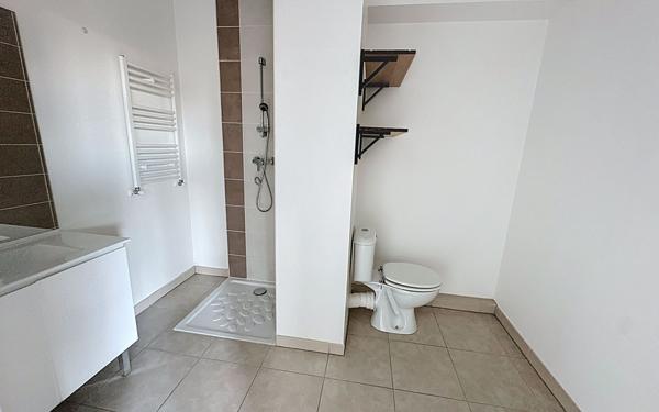Appartement à vendre    1 pièce • 30 m2 Avignon