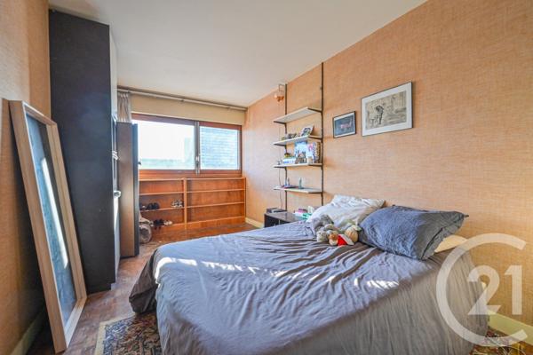 Appartement à vendre  5 pièces - 103 m2 PARIS - 75011