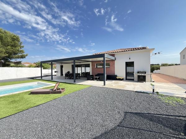 Pennes-Mirabeau (13170) VILLA T4/5 de 165m2 sur 965m2 de terrain avec piscine et sous sol à aménager de 100m2