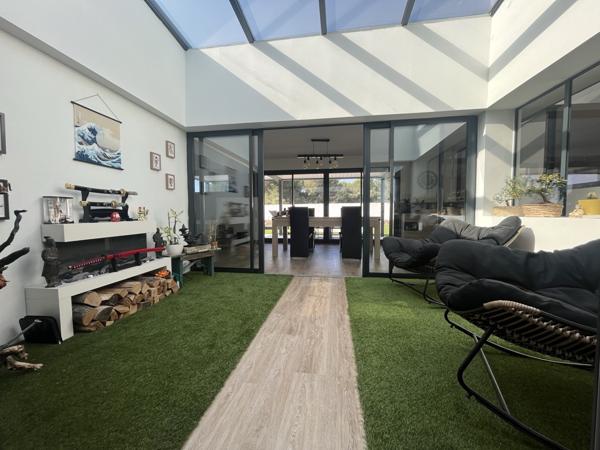 Pennes-Mirabeau (13170) VILLA T4/5 de 165m2 sur 965m2 de terrain avec piscine et sous sol à aménager de 100m2