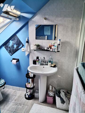 BREAL SOUS MONTFORT - En centre-ville, appartement T2 de 19.37 m² et cave.