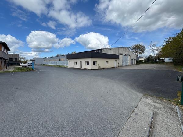 A VENDRE Batiment d'activité 2200 m2 - NORD de NANTES