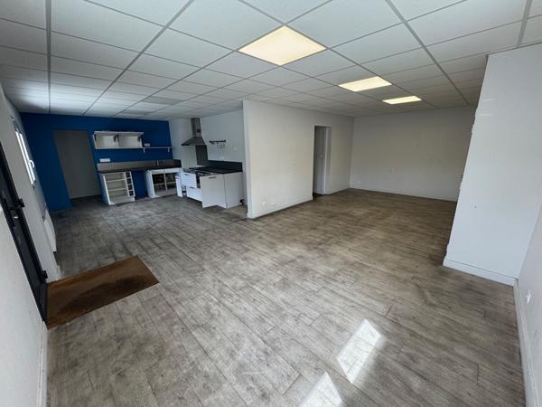 A VENDRE Batiment d'activité 2200 m2 - NORD de NANTES