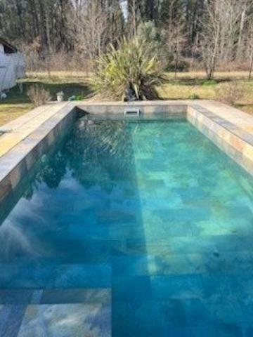 Belle Maison contemporaine dans quartier paisible.