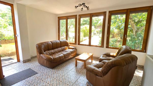 MAISON 4P - GARAGE - DEPENDANCES - JARDIN - CALME SANS VIS A VIS